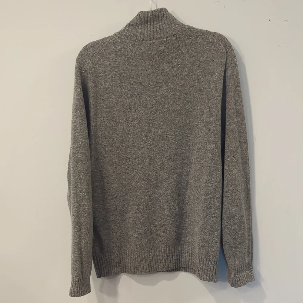 J. Crew Men's‎ 100% Lambswool 1/4 Zip Sweater Gray size Medium